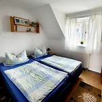 דירה Boddenblick - Balkon, Wasserblick, Komplette Kueche ברייגה